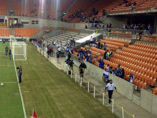 Las imágenes que dejó el amistoso Honduras-Jamaica en Houston