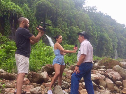 Steph González, la guapa modelo aficionada al equipo de Garrido y Rojas