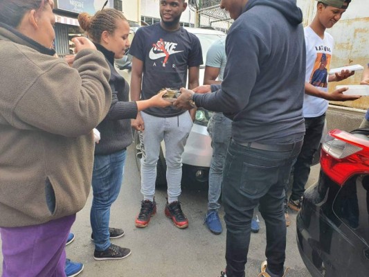 Romell Quioto y su gesto con asilo de ancianos donde está recluido exgloria del Olimpia y Selección de Honduras