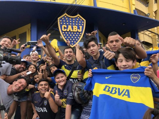 Espectacular llenazo: Afición de Boca Juniors llena la Bombonera en su último entrenamiento