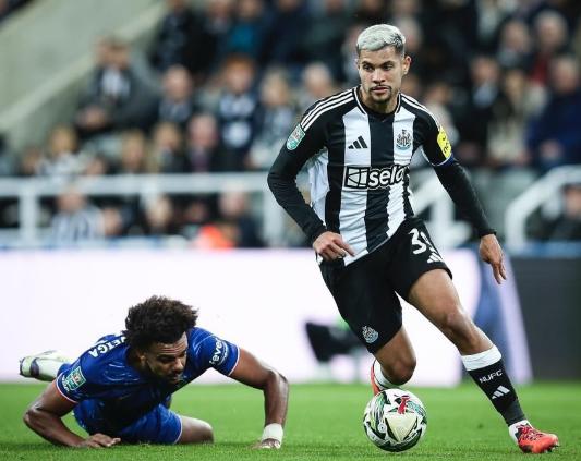 Guardiola renovó con Manchester City y pide un fichaje de 105 millones: “Le gusta mi fútbol, ya hemos hablado”