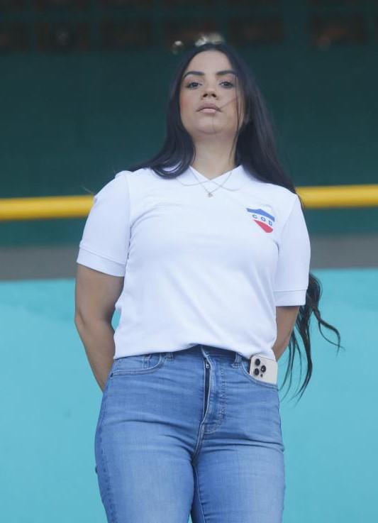 La chica en palco, las bellas pero malas y toda la hermosura y ternura que rodeó el Victoria vs Olimpia en el Morazán