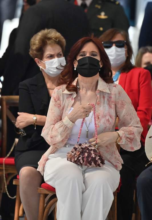 Políticos, famosos y deportistas: Las principales figuras que estuvieron en la toma de posesión de Xiomara Castro