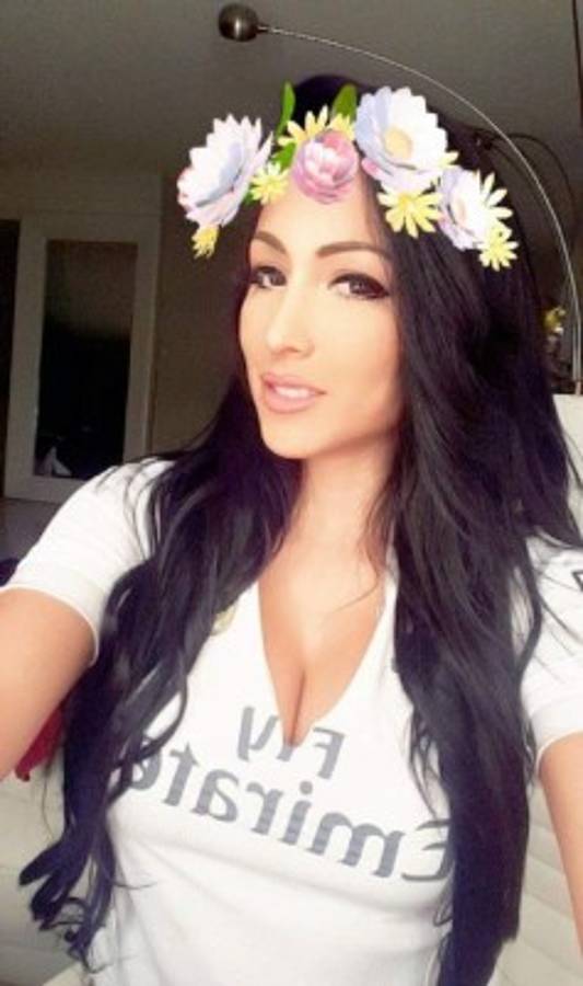 Jeinny Lizarazo, la modelo venezolana que celebra por alto la clasificación del Real Madrid