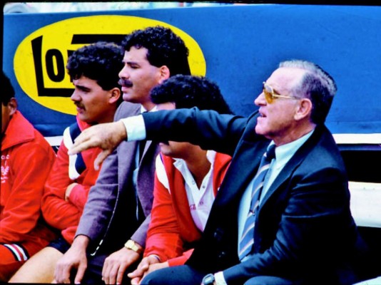 Técnicos extranjeros que fracasaron en su intento de clasificar al mundial a una selección de Concacaf