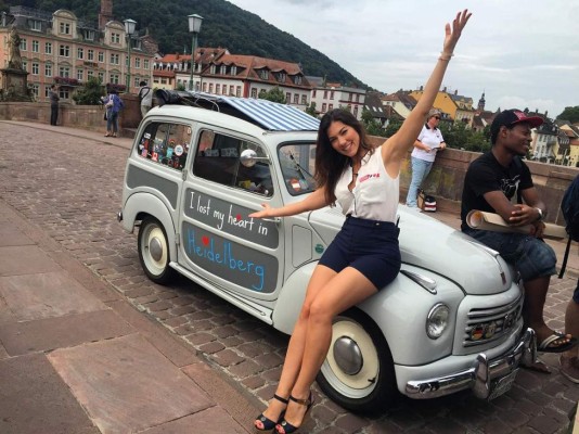 Los rostros más bellos que le dan cobertura en español a la Fórmula 1