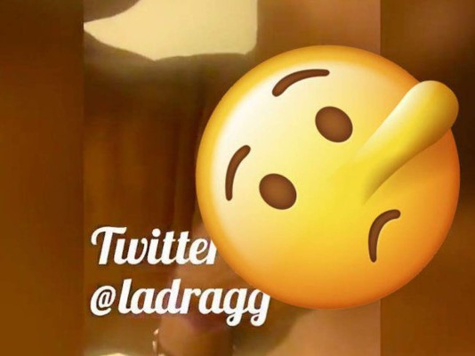 Filtran material del mexicano Carlos Salcido complaciéndose él mismo