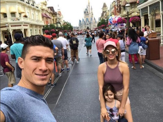 Los futbolistas que han tenido una relación con presentadoras y Miss