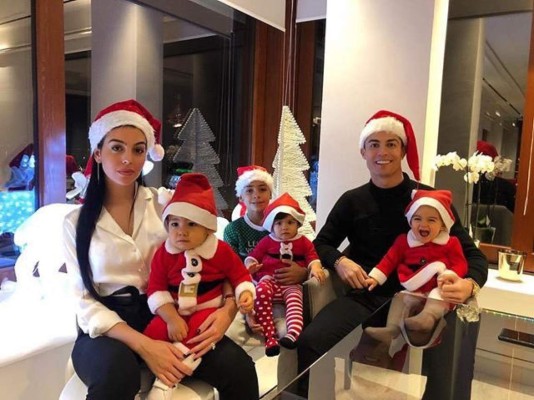 ¡CR7 se luce! Así vivieron la Navidad las grandes estrellas del fútbol