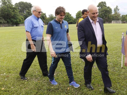 Comitiva australiana inspecciona San Pedro Sula previo al repechaje ante Honduras