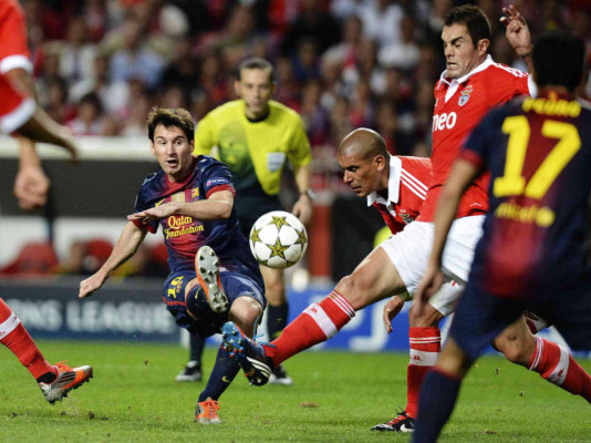 Barcelona vence 2-0 en visita a Benfica