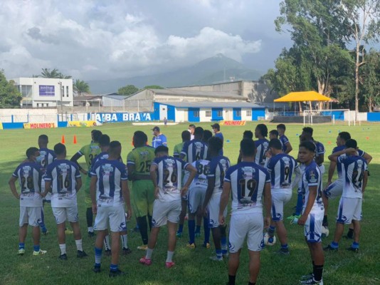 ¡Día de trabajo! Victoria no baja la guardia pensando en la vuelta ante Pinares a un paso de su ascenso