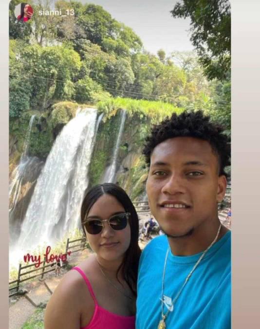 Así son las vacaciones de los futbolistas de Liga Nacional: jugador de Olimpia presume que será padre y esposa de DT deslumbra