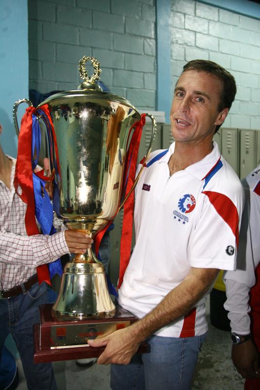 Exfutbolistas extranjeros que jugaron en Liga Nacional de Honduras y después regresaron convertidos en técnicos