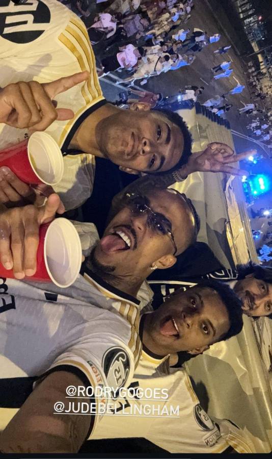 Real Madrid montó un fiestón en Cibeles: el puro de Ancelotti, Camavinga lidera los bailes y la despedida de Kroos