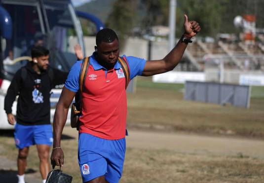 Mazazo al Olimpia de Espinel: Los potros del Olancho FC hincan al león, lo derrotan y sueñan con liguilla