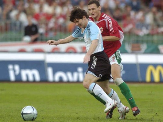 Las fotografías de Lionel Messi en su debut con Argentina ante Hungría