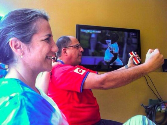 Costa Rica: El presidente Luis Guillermo Solís se sumó a la fiesta