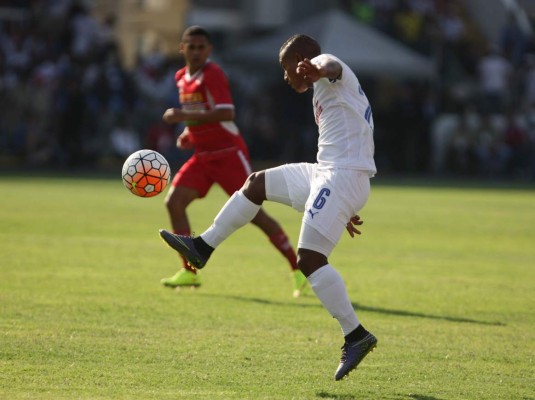 Las mejores fotos del partido de la gran final entre Olimpia y Real Sociedad