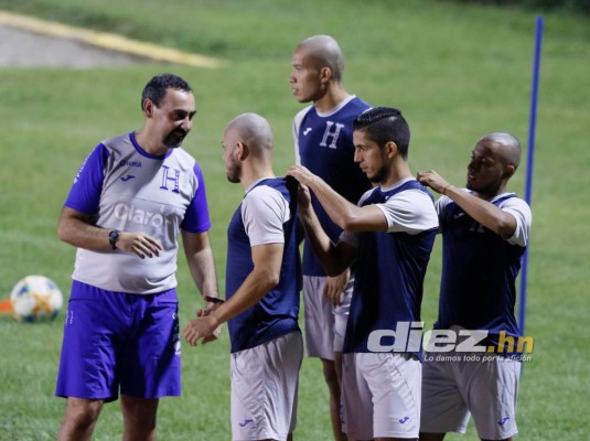 Risas y pelones: El último entrenamiento de Honduras antes de enfrentar a Trinidad y Tobago