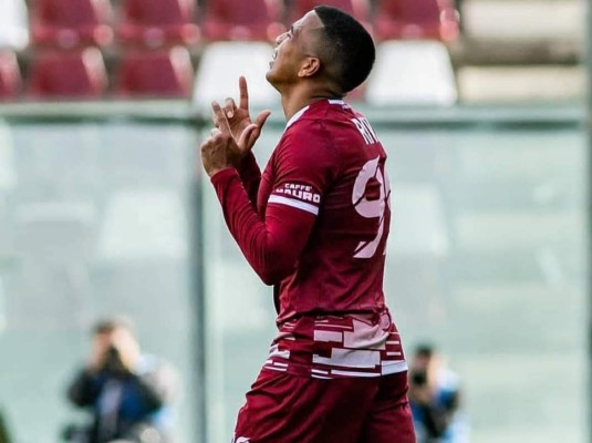 MERCADO: Varios sin contratos en Olimpia y Motagua; Real España está cerrando fichaje y habría nuevo legionario