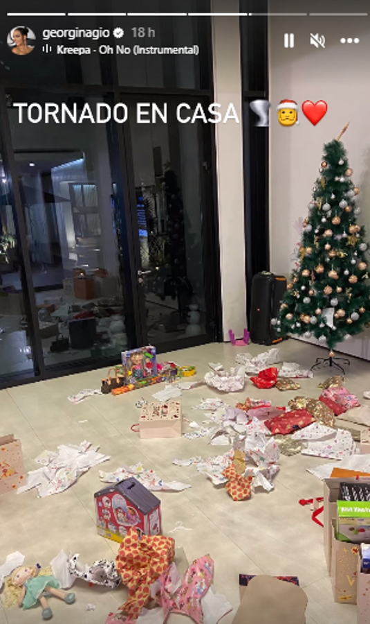 Así pasan la Navidad los cracks: “tornado” en la casa de Cristiano, Haaland se viste de Santa y uno se fue a Puerto Rico