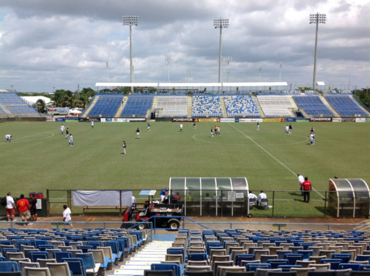Torneo de hondureños en Miami; Honduras Fútbol club 2012.