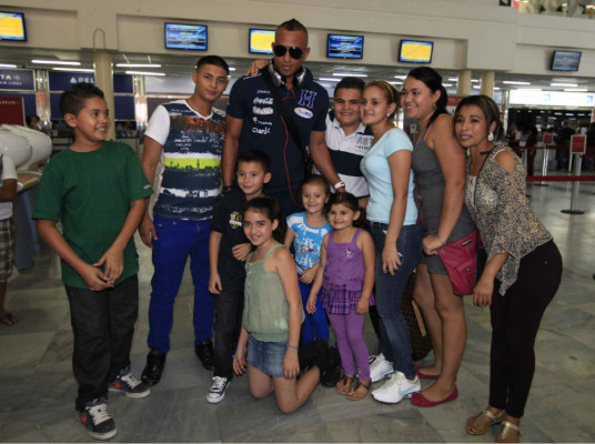 La Selección Nacional de Honduras partió hacia Costa Rica.