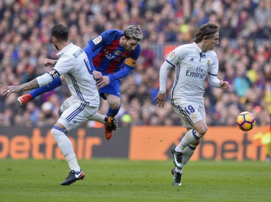Messi y Cristiano se fueron en blanco en el clásico español