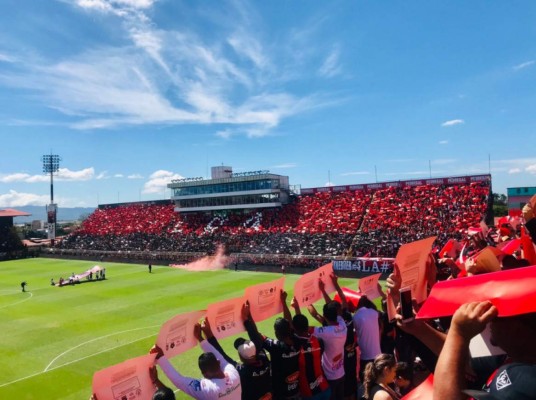 Top: Las mejores barras de Centroamérica elegidas por los seguidores de Diez