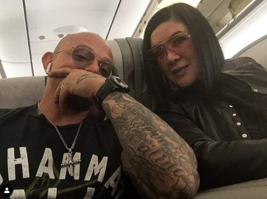 Sin máscara: Rey Mysterio muestra su cara oculta por amor y sorprende a los fanáticos de la WWE