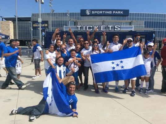Kansas también se pone en ambiente con Honduras