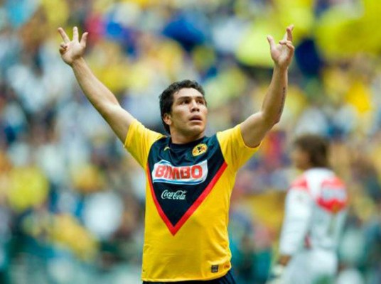 Futbolistas que perdieron su fortuna por los excesos y las mujeres