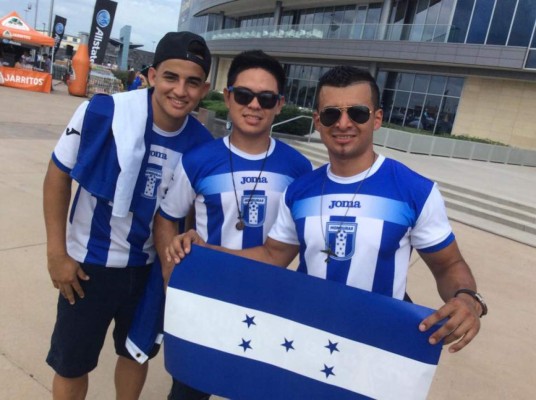 Kansas también se pone en ambiente con Honduras