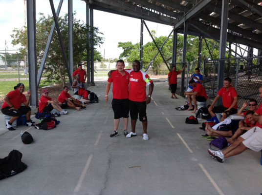 Torneo de hondureños en Miami; Honduras Fútbol club 2012.