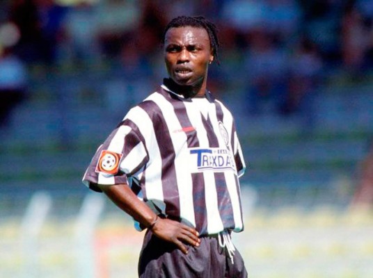 Futbolistas que perdieron su fortuna por los excesos y las mujeres