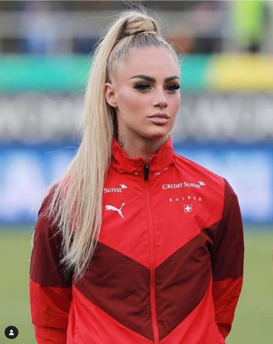 El motivo por el que Alisha Lehmann, futbolista bisexual, terminó con su novio y se hizo la más famosa en Suiza