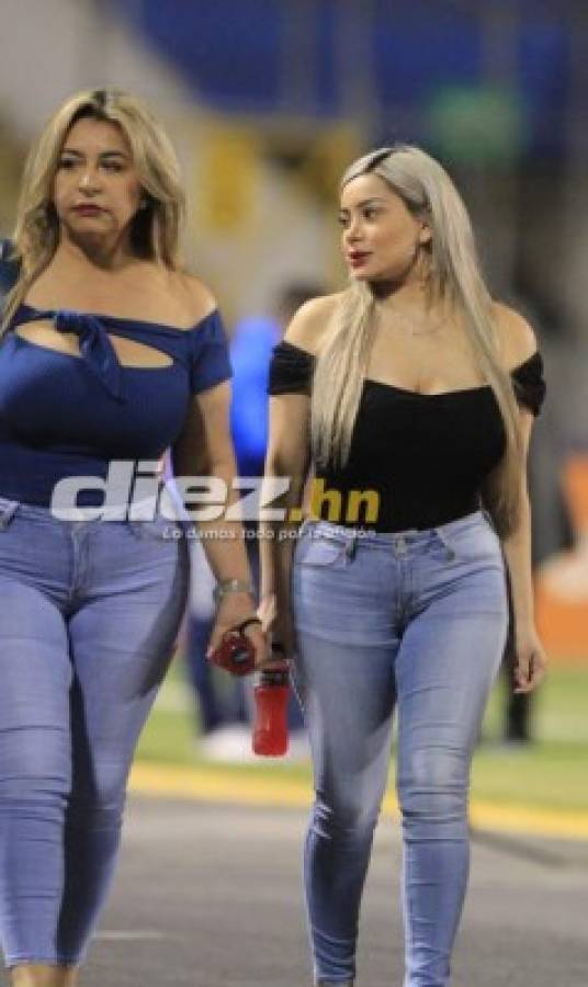 ¿Quién es? La preciosa rubia que se paseó por el Nacional durante el Motagua - Vida