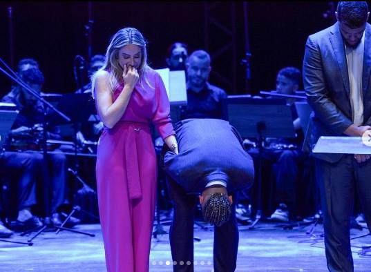 Así es la nueva vida del jugador brasileño Roberto Firmino, quien se convirtió en pastor evangélico y hasta fundó su iglesia