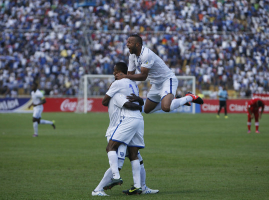 Honduras clasifica a la hexagonal al golear a Canadá