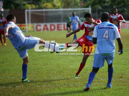 Real Sociedad vence 3-1 a D.Savio y pasa a la final.