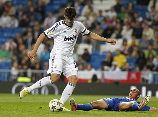 Real Madrid golea 8-0 a Millonarios.