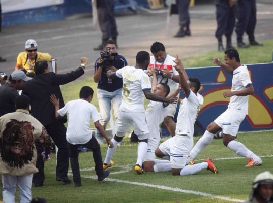 Galería de la gran final del futbol Hondureños.