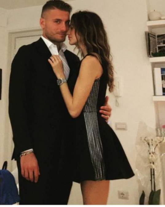 Conoce a Jessica Malena, la esposa que Ciro Inmobile ignora al jugar PS4