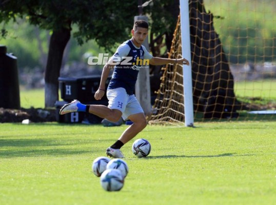 ¡Busitos y escondieron el 11! Las fotos del último entreno de Honduras antes de enfrentar a México