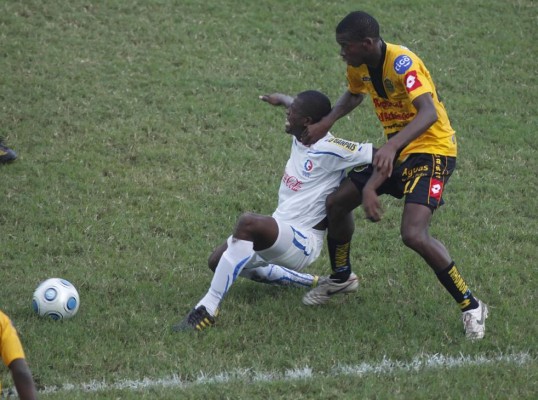 FOTOS: Los hermanos que se enfrentaron en el fútbol