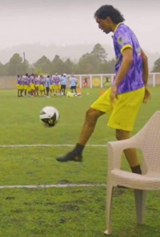 Pedro Joaquín Amador sorprende al debutar con club hondureño: “Malo sería que yo ande en drogas, narcotráfico o robando”