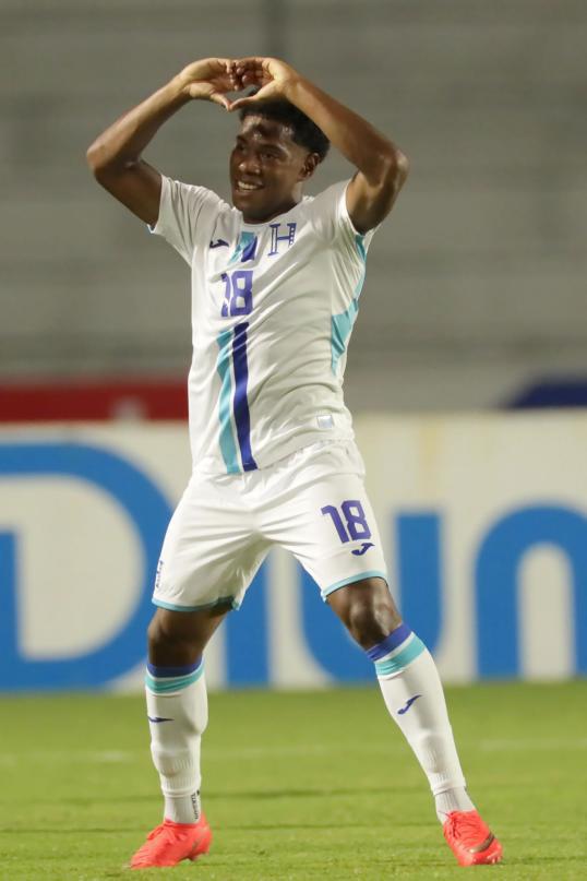 Honduras acudirá a Concacaf tras la polémica expulsión de Dereck Moncada ante Jamaica