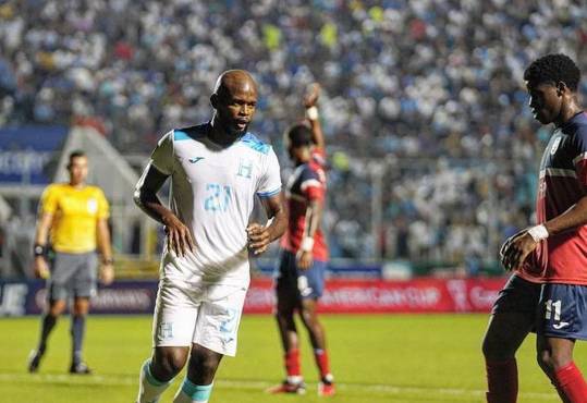 ¿Qué equipos los quieren? Los dos legionarios hondureños que quedaron como agentes libres