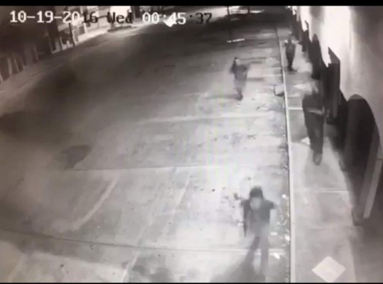 Revelan video de los cuatro pandilleros que atentaron contra periodista de TVC